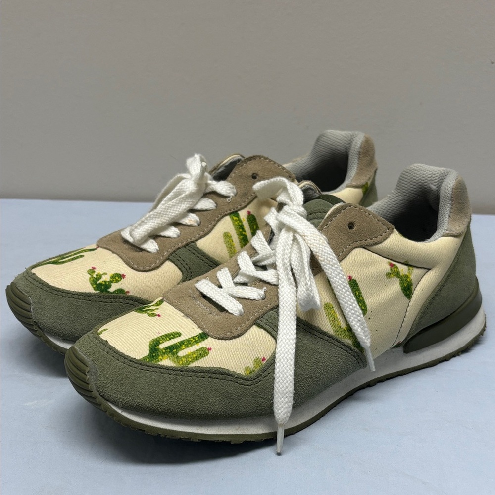 INKKAS Prickly Jogger Cactus Print Suede Sneakers Shoes Women Sz 10 Men 8